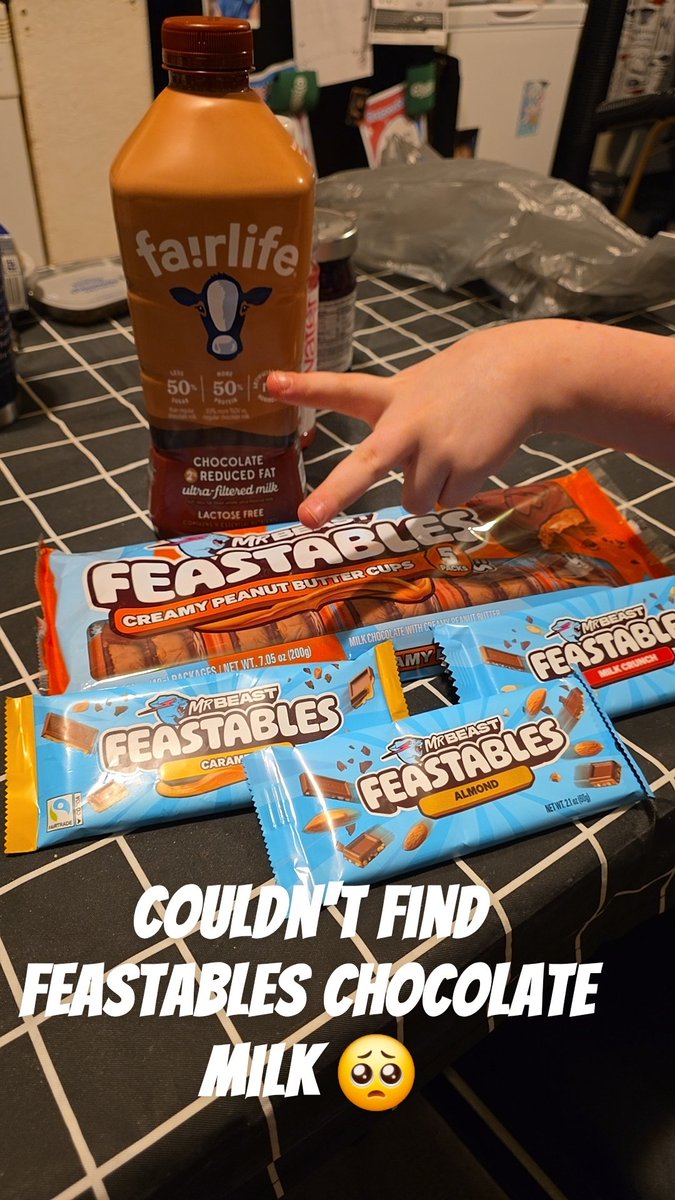 XEra404's tweet photo. @Feastables @feastableshelp https://t.co/pp8W9xD3v2