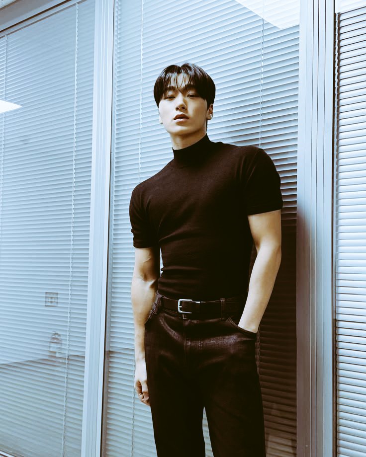 newrmuniversity's tweet photo. ㅤㅤㅤㅤ
ㅤㅤㅤㅤΓ @yulzupelari
              
⿻۬→ 𝐍ome: Yul-yeong Zupelari
⿻۬→ 𝐏arente 𝐃ivino: Apolo
⿻۬→ 𝐍acionalidade: Coreo-americano
⿻۬→ 𝐈dade: 22 anos 
⿻۬→ 𝐏ronomes: ele/dele
⿻۬→ 𝐂urso: Medicina

ㅤㅤㅤ https://t.co/lK015GghKP