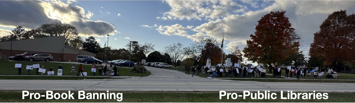 jnorcr's tweet image. &quot;Protesters clash over #HalesCorners library director, disputed books&quot; (#TMJ4)
tmj4.com/news/milwaukee…
#fREADom #Wisconsin #SupportOurPublicLibraries
