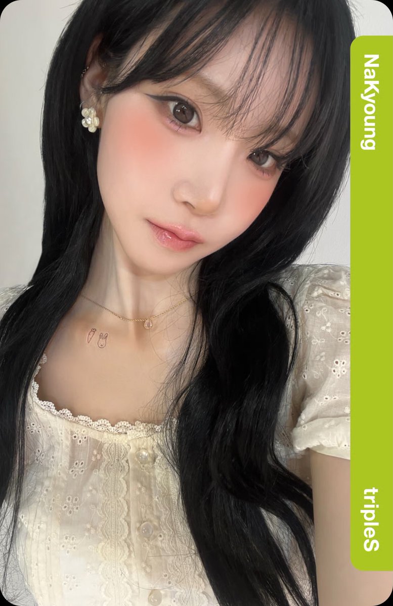 WAV 2nd Fanclub 
Atom02 DCO 372Z

#NaKyoung #나경 #S7 #Naky 
#tripleS #트리플에스 #トリプルS