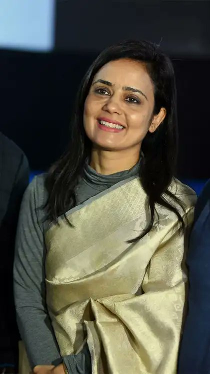 Warlock_Shubh's tweet image. What's the first thing comes to your mind when you see Mahua Moitra?