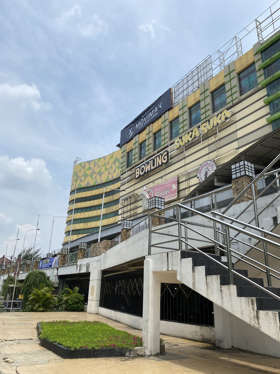 Den Saka tweet media