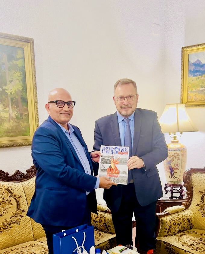 DG CIRDAP HE. Dr. P. Chandra Shekara, had a courtesy meeting with HE. Alexander G. Khozin, Ambassador of the Russian Federation in Bangladesh to discuss enhanced collaboration and mutual engagement.    #BangladeshRussiaRelations #InternationalCooperation #RuralDevelopment
