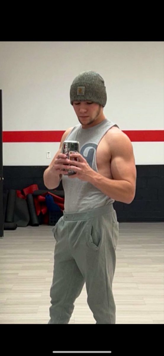 Maddox_Chara's tweet image. Be a good girl and grow this number 💦💦🔒