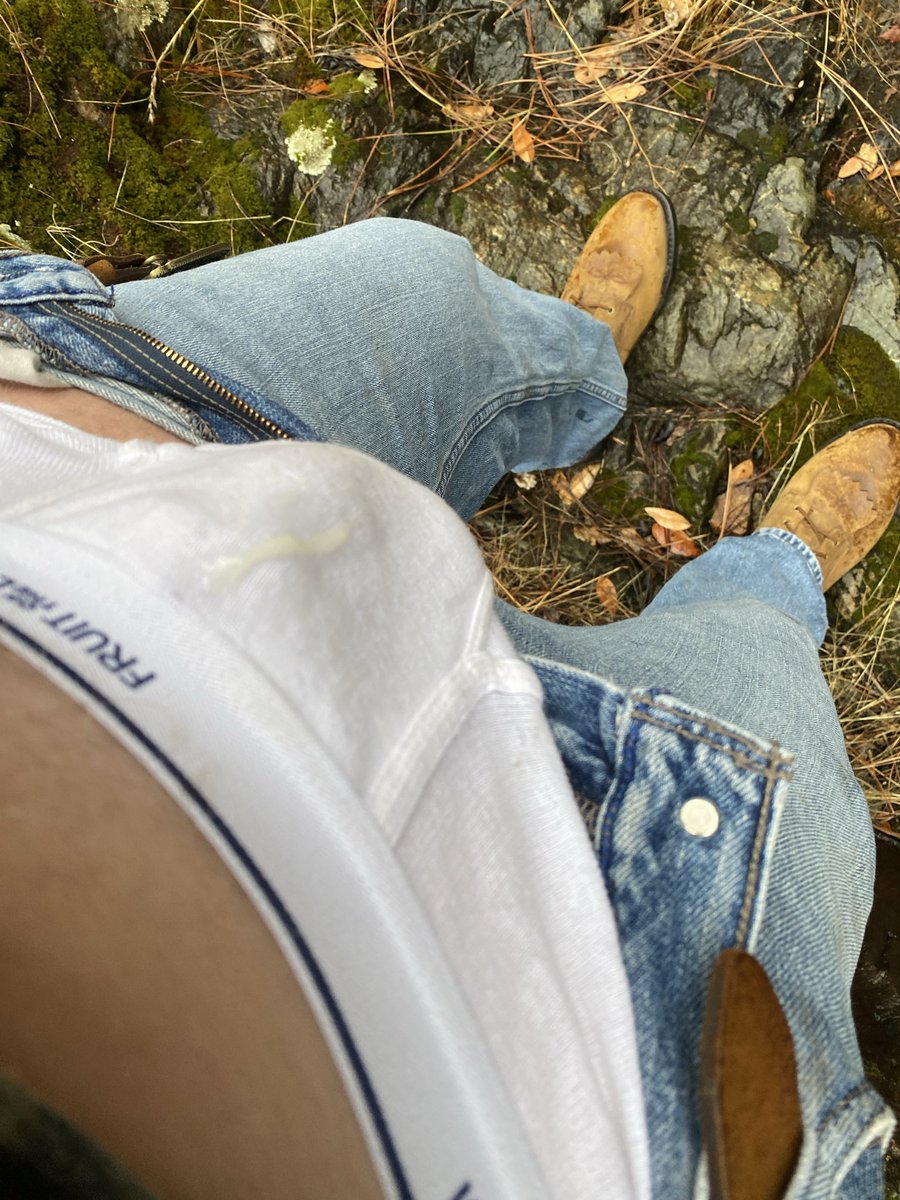 briefs82's tweet photo. That feeling of my cock rubbing in my TW while out in the woods made me nut.  #tightywhities https://t.co/WdEyqDTKtC