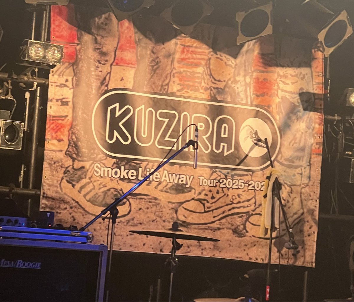 KUZIRA ポスター 黄色 KUZIRA ポスター 黄色 KUZIRA ポスター 黄色 KUZIRA