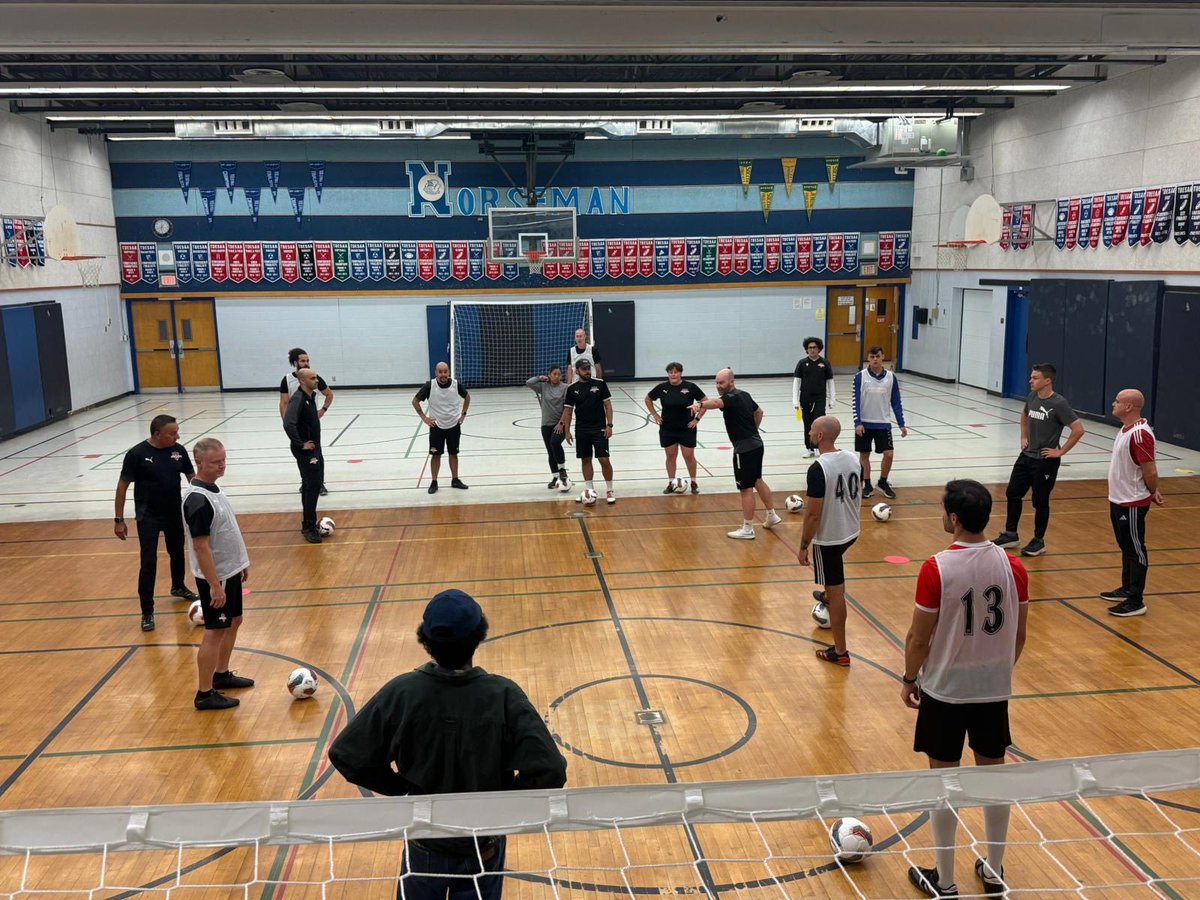 Chris Smith tweet media