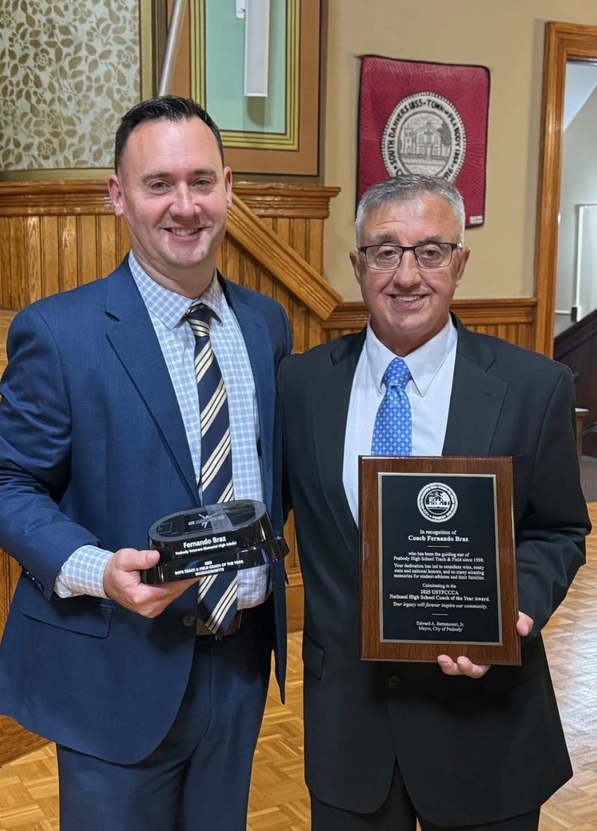 Peabody Mayor Teddy Bettencourt and Coach Fernando Braz on a very special night honoring Coach Braz and his State Championship Track &amp; Field Squad at City Hall!

Congratulations Coach Braz!

GO TANNERS!
💪😁👍