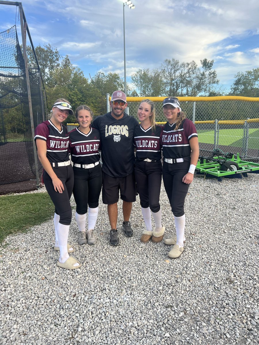 Coach Flores (@lrdiamondcats) on Twitter photo Cats season comes to a close falling 2-0 to Seneca…Thank you seniors for everything you have given to the program the last 4 years..you’ve helped us reestablish a winning culture.  We finished the season 20-12. I’m proud of everyone for their fight and grit  #pridepoisepassion Cats season comes to a close falling 2-0 to Seneca…Thank you seniors for everything you have given to the program the last 4 years..you’ve helped us reestablish a winning culture.  We finished the season 20-12. I’m proud of everyone for their fight and grit  #pridepoisepassion