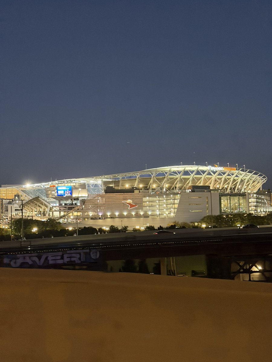 ochocinco's tweet image. It feels good to be home. 🐅