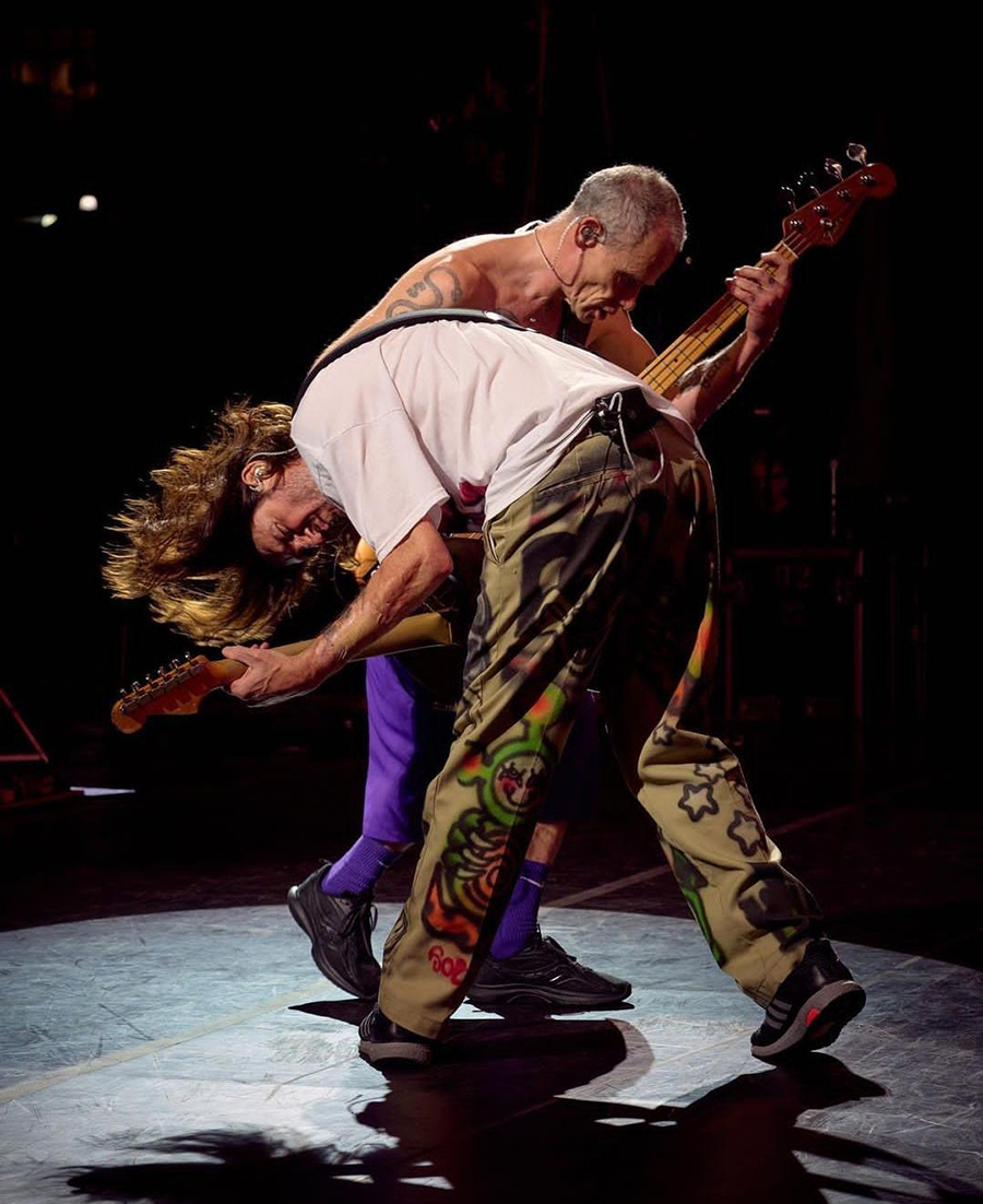 RedHotChiliPeppers Fansite tweet media