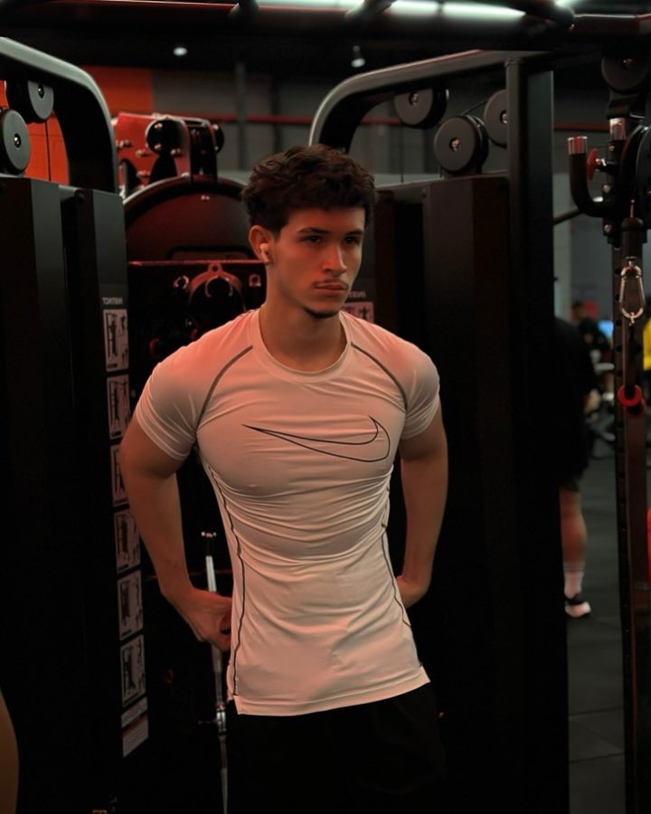 ＤꓥＮ tweet media