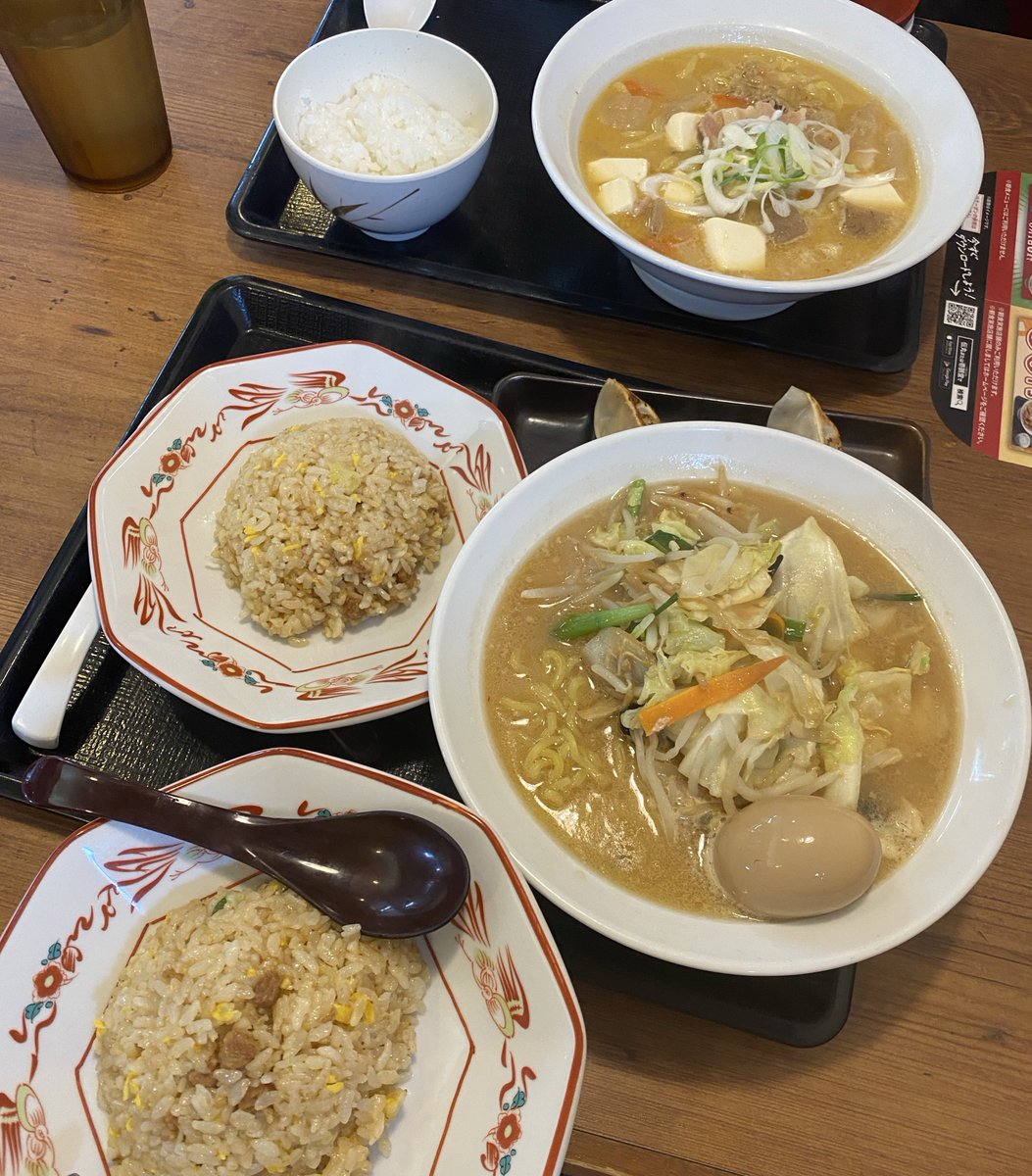 気づいたら一日に5店舗ハシゴしてる全部飲食店😥