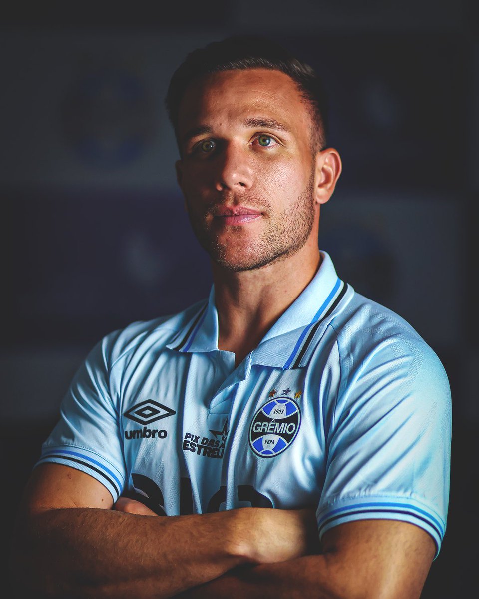 Arthur: baita jogador de futebol.

📸 Lucas Uebel / Grêmio FBPA