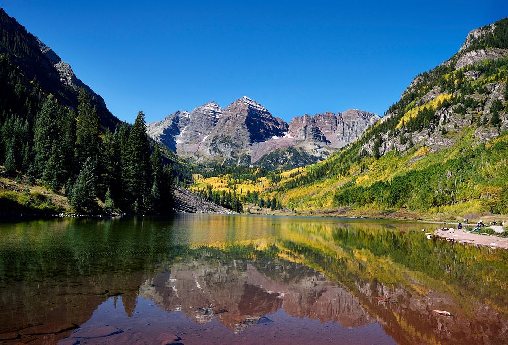 40 Outstanding Writing Conferences and Workshops in October 2025. #writingtips #amwriting #publishing #writing #pubtip #WritingCommunity publishedtodeath.blogspot.com/2025/09/40-out…