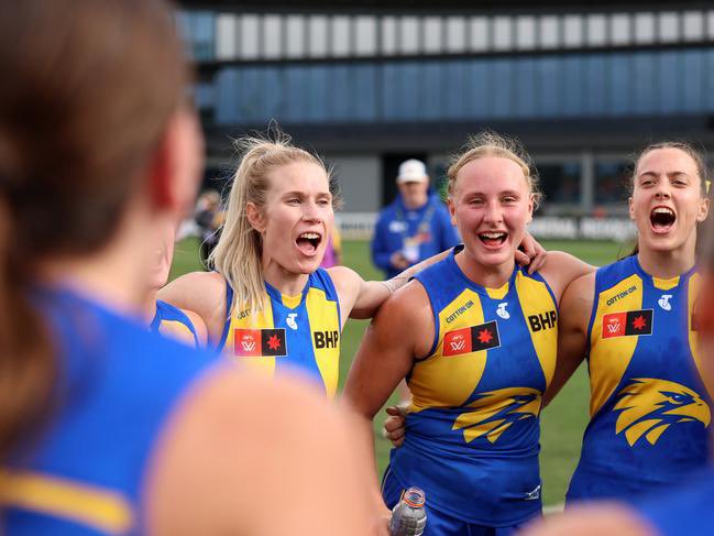 Eliza Reilly tweet media