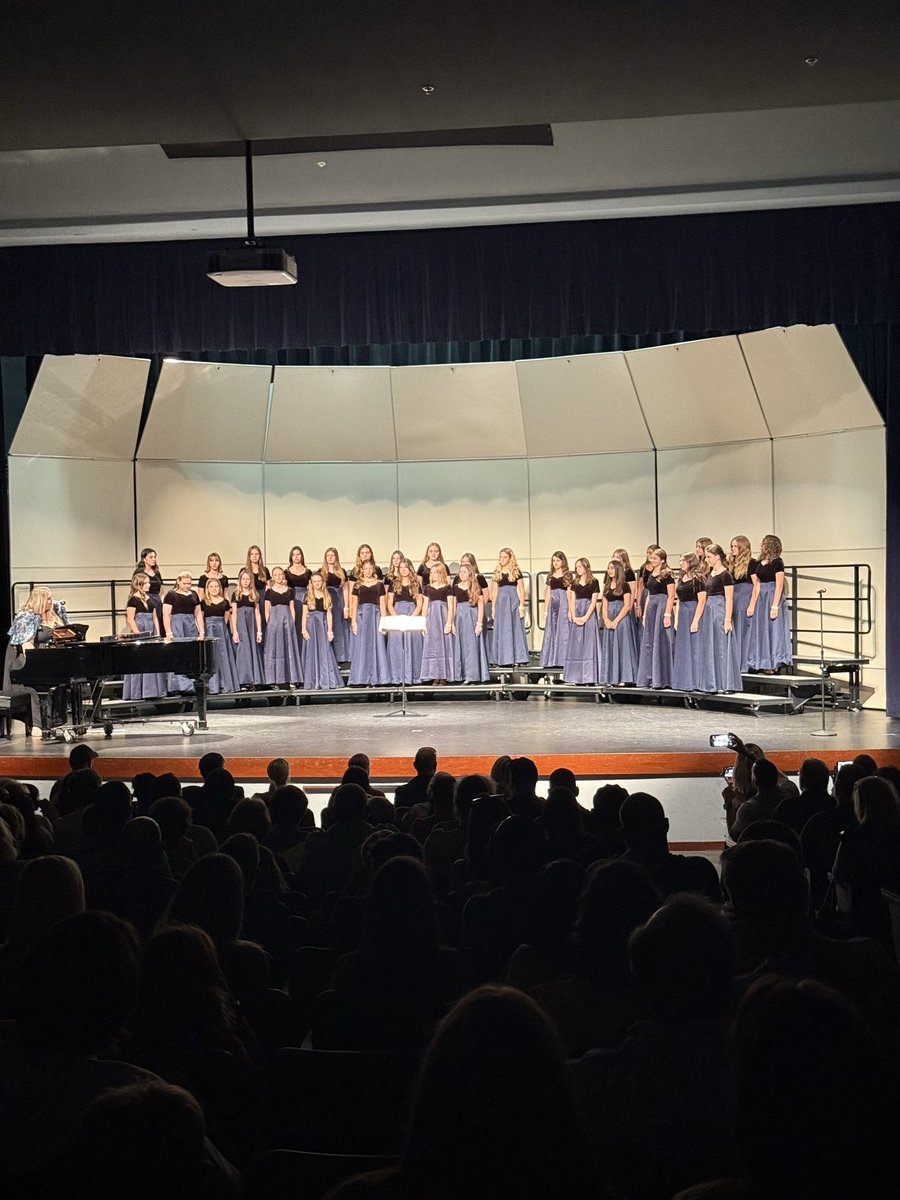 C_Forte4's tweet image. Our scholars are truly amazing! Tonight my middle school choir combined forces with the local high school for an amazing night of singing! Great job by Mrs. Rocks and our girls! #middleschool #martincounty @MCSDFlorida