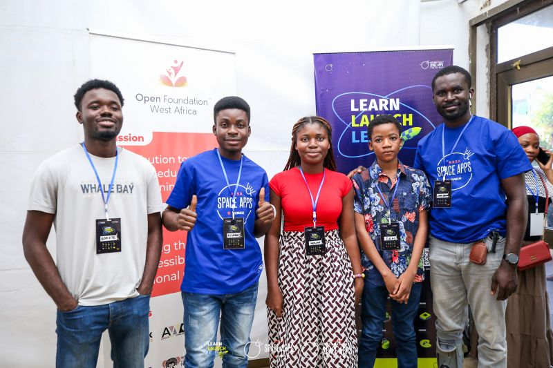 spaceappsksi's tweet photo. A huge congratulations to our double-award winner, Team TRI HAB! 🚀

They secured both the Best Use of Technology AND Best Mission Concept awards! 🏆🏆 Their "Genuine Human-Built" 3D habitat design was praised as a sophisticated, plausible, and technically impressive blueprint https://t.co/pxgLNFmUuP