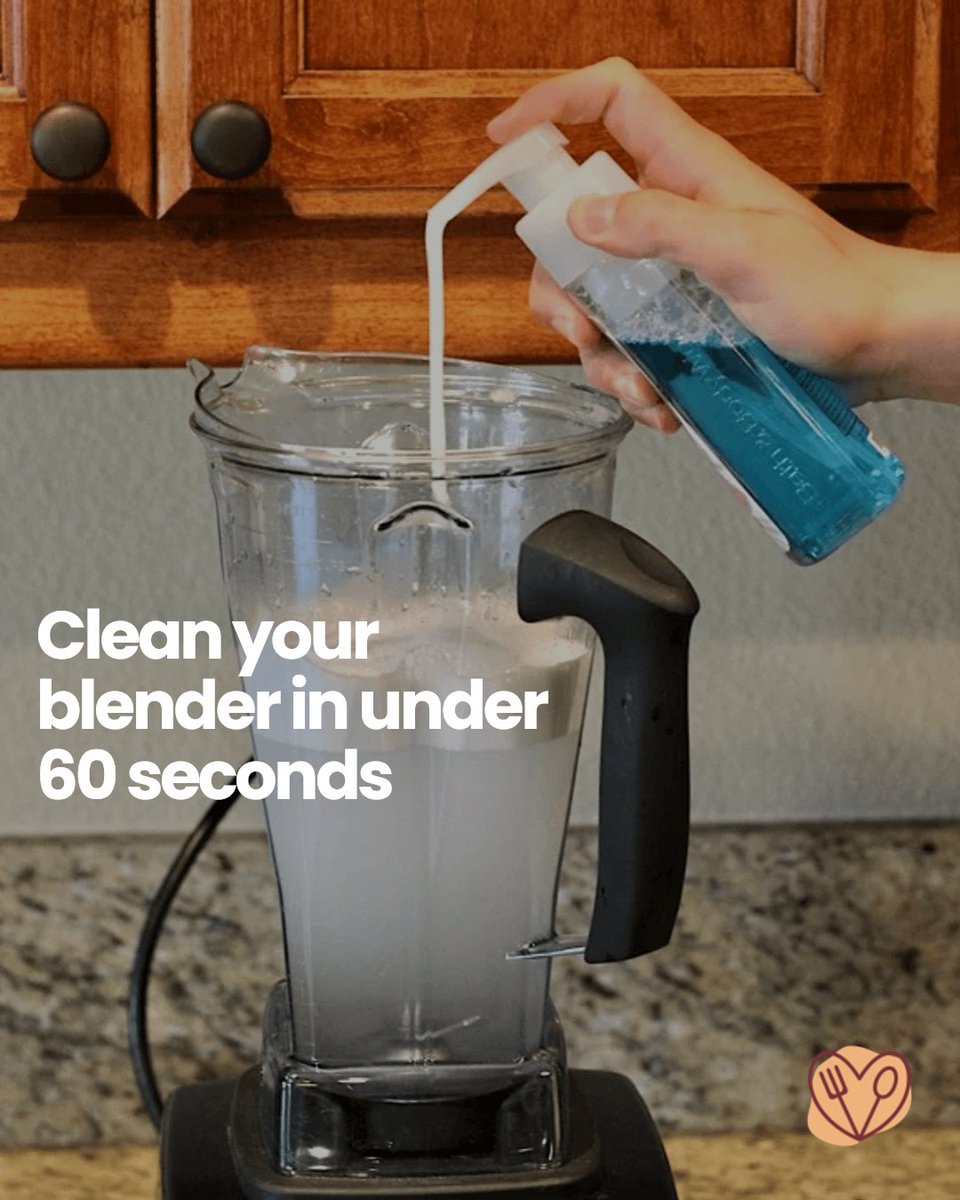 kitchenjoygoods's tweet image. Tired of spending ages scrubbing your blender? Here's a hack: Fill it halfway with warm water and add a drop of dish soap, blend for 30 seconds, rinse, and voilà! Clean in no time. 🍽️ 

#BlenderCleaning #QuickTips #KitchenHacks #CleanEats #HomeCooking #BlenderHints