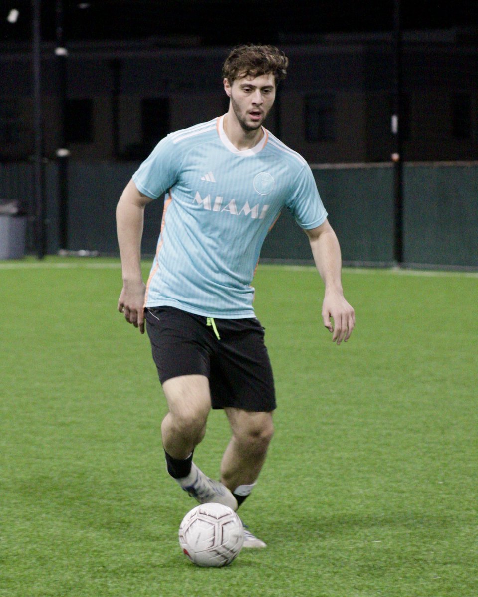 Katy_ISC's tweet image. Check out the photos from the semifinal between Dynamos and Topo Chico! ⚽🔥
Both teams gave everything for a spot in the final. 🏆
#KatyCup #Semifinals #Dynamos #TopoChico