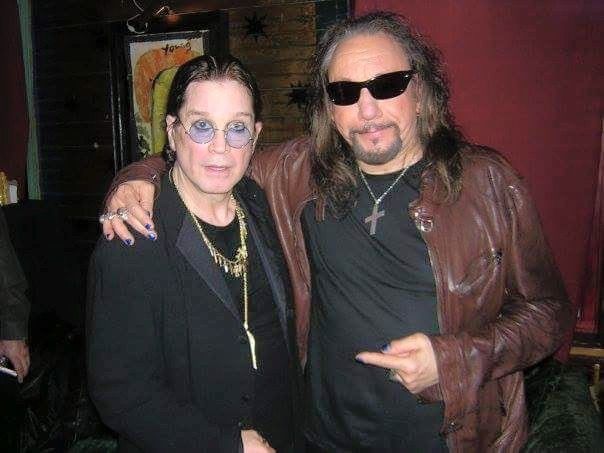 StevenJosephR's tweet photo. @genesimmons Ozzy and Ace...Gone Too Soon https://t.co/m1p8sYxyMx