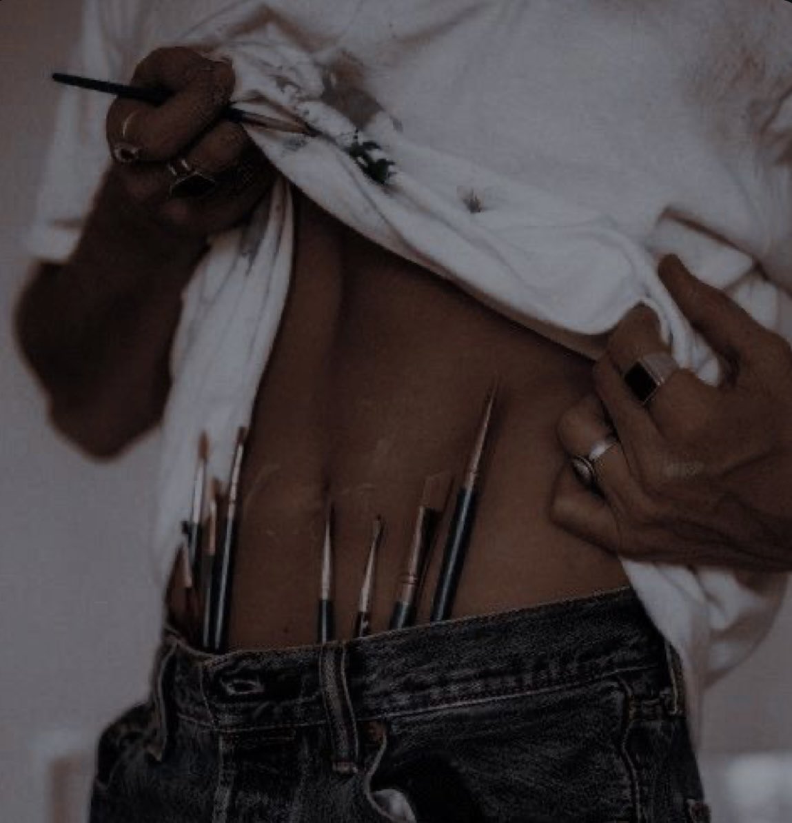 aristotlerush's tweet image. 𝚊𝚛𝚒𝚜𝚝𝚘𝚝𝚕𝚎 “𝚊𝚛𝚒” 𝚛𝚞𝚜𝚑

→ ғᴀɪʀᴍᴏᴜɴᴛ ᴜɴɪᴠᴇʀsɪᴛʏ ꜱᴛᴜᴅᴇɴᴛ
→ ʙᴇᴇʀ ᴘᴏɴɢ ᴄʜᴀᴍᴘ, ΠΚΦ ʙᴏʏ
→ ɪɴ ᴀɴ ᴏᴘᴇɴ ʀᴇʟᴀᴛɪᴏɴꜱʜɪᴘ
→ ᴀʟᴡᴀʏꜱ ᴄᴏᴠᴇʀᴇᴅ ɪɴ ᴘᴀɪɴᴛ

ɴᴏɴᴄᴏᴍᴍɪᴛᴛᴀʟ. ᴍs/ᴍᴠ. ⟳ #𝙼𝚘𝚛𝚗𝚒𝚗𝚐𝙲𝚊𝚕𝚕𝚜