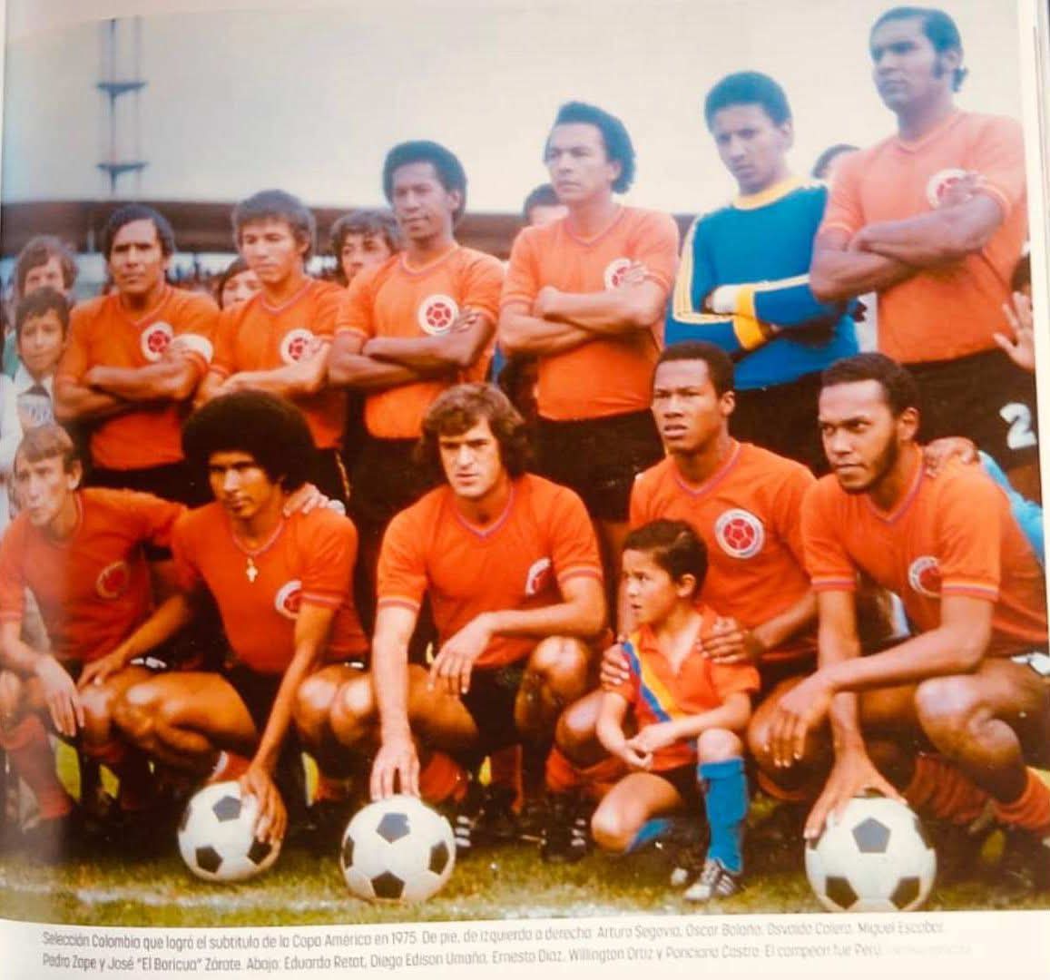 16 de octubre de 1975: se jugó la primera final de la Copa América, en el estadio el Campín de Bogotá, la selección Colombia venció Perú 1-0  con gol anotado por Ponciano Castro.

#16deOctubreJD #JoelDatos #EfemeridesJD