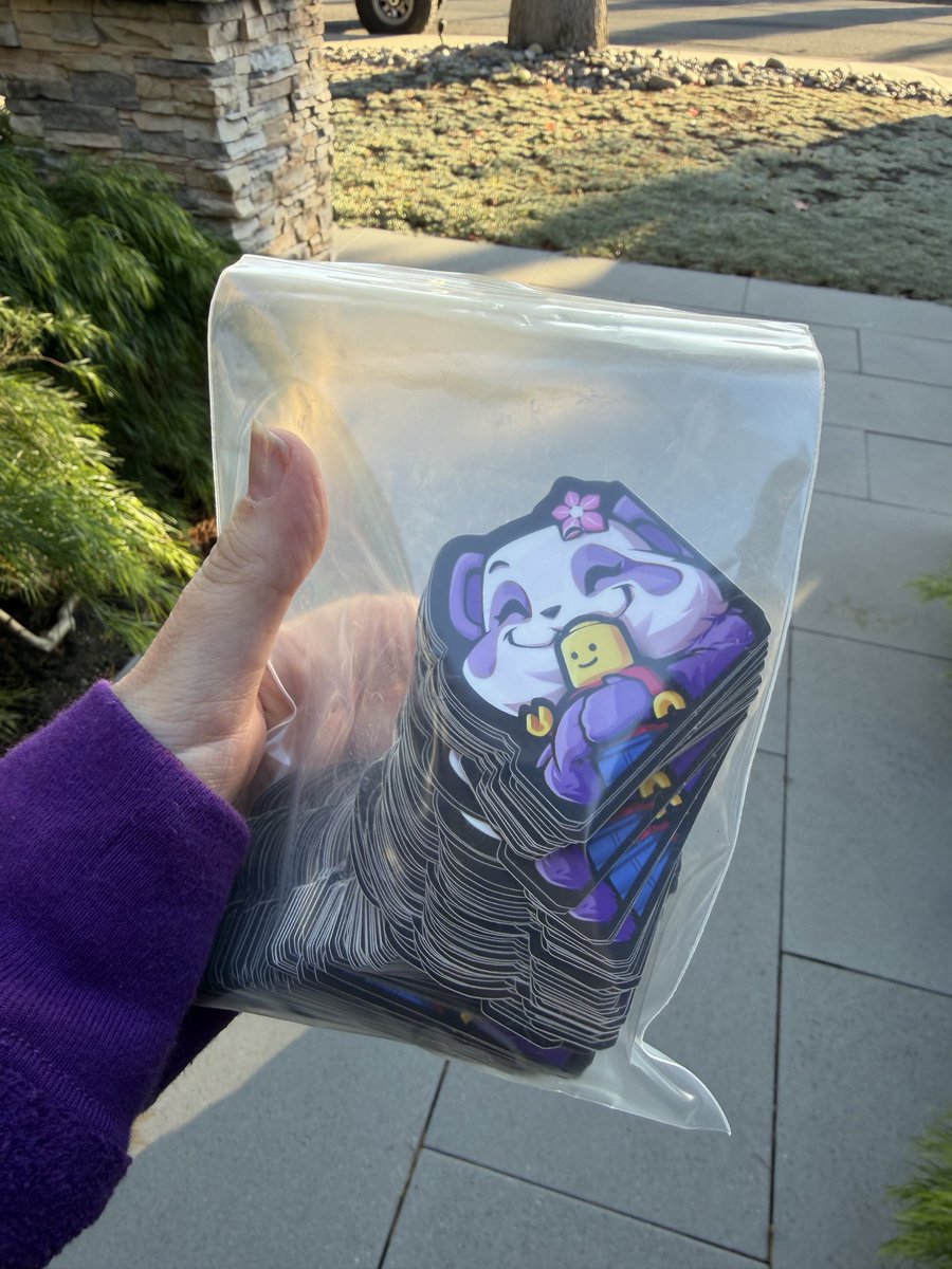 As I’m walking out the door for the airport… FedEx delivers! On my way to Twitchcon- me and my pandas!