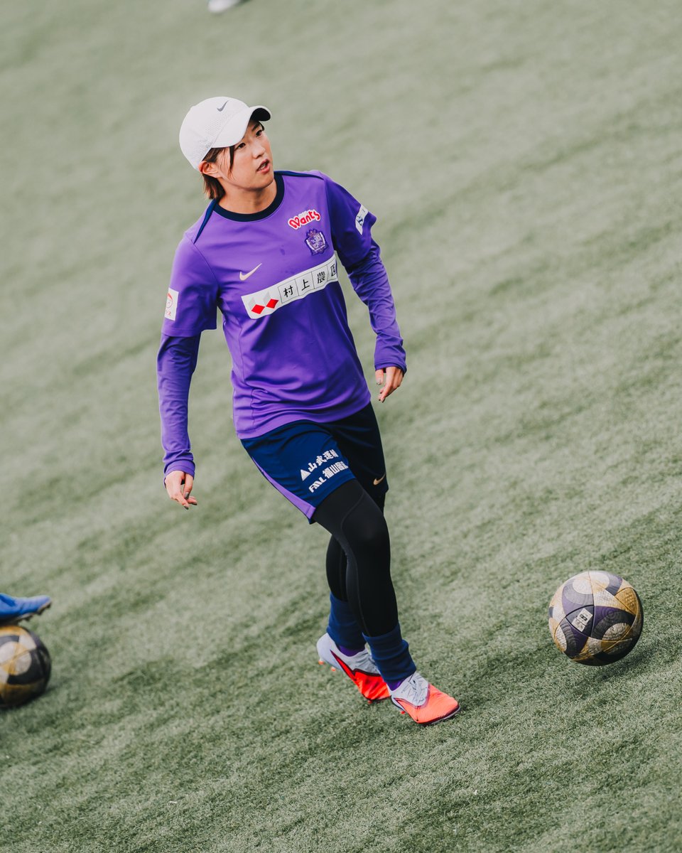 サンフレッチェ広島レジーナ移動着 レジーナ応援行ってきまーす🧅 #サンフレッチェ広島 #サンフレッチェ