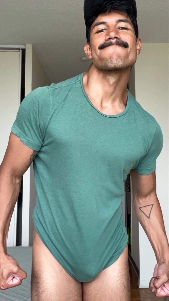 Thought my bulge looked cute.