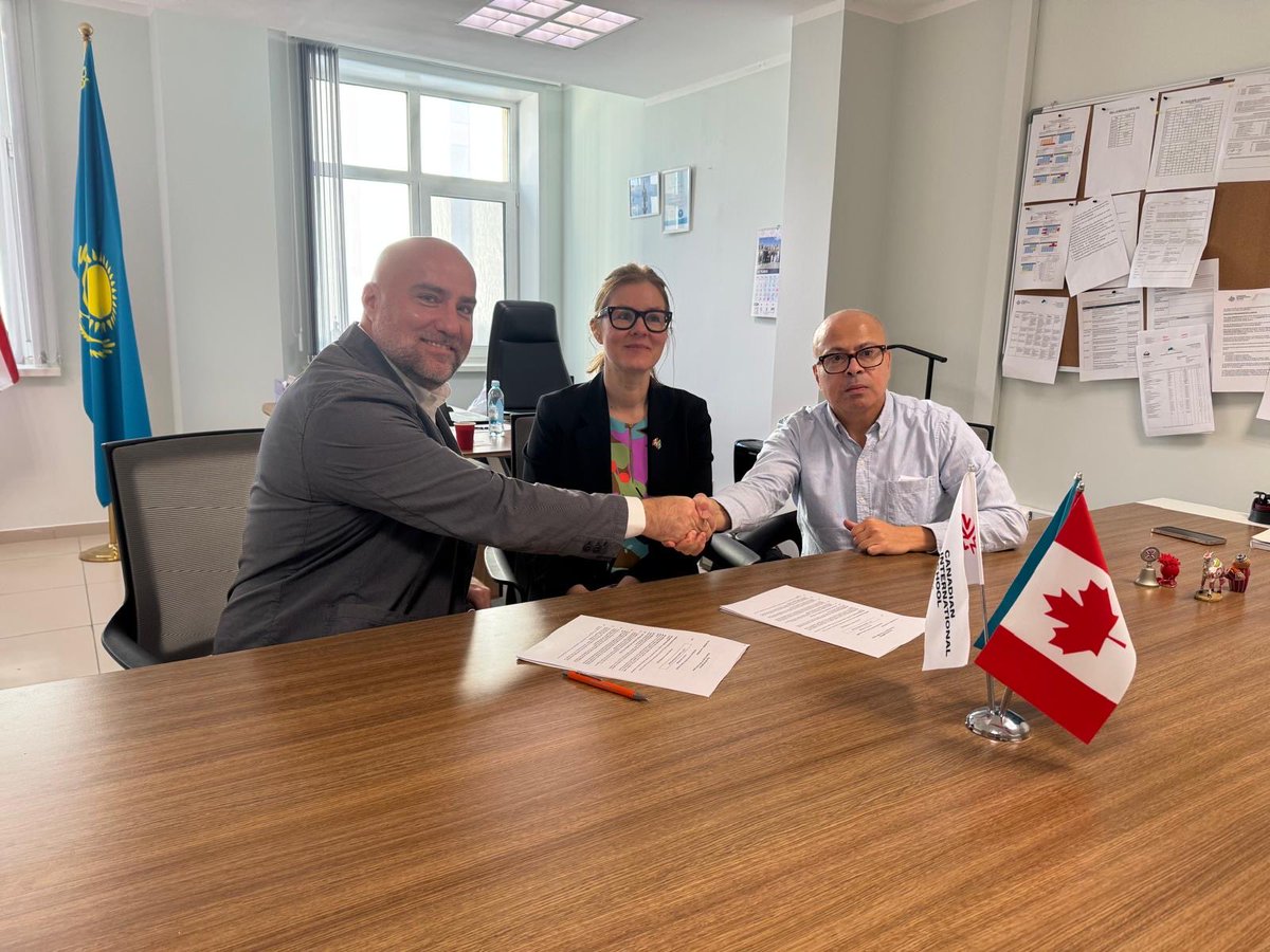 CanadainCA's tweet image. Big news! 🎉 Canadian International School Astana just teamed up with Waterloo Catholic District School Board (Ontario, Canada)! 🇰🇿🤝🇨🇦
Get ready for epic exchanges, cool camps, fresh curriculum, and global learning adventures! 🌍✨
#CISAstana #WCDSB #GlobalLearning