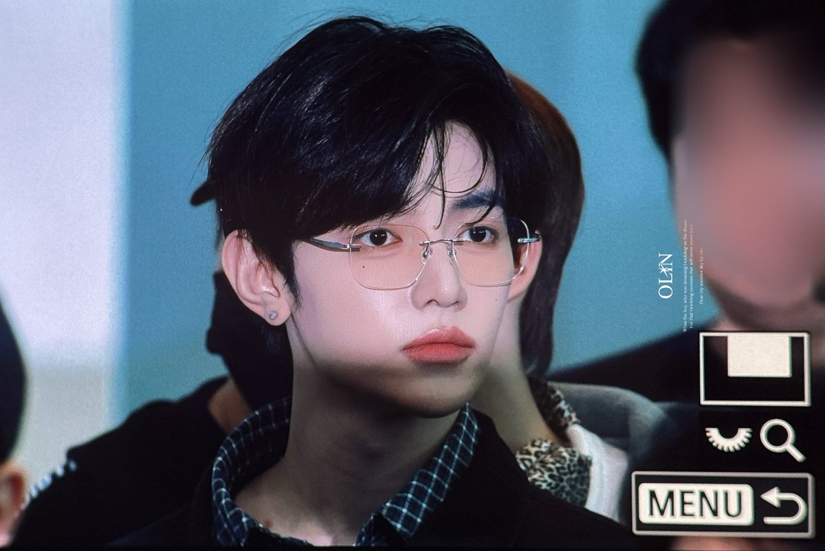 𝐎𝐋𝐈𝐍 tweet media
