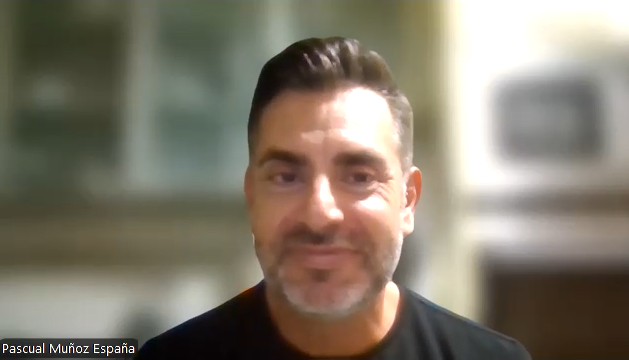 "PROTEGER" PROGRAMA DE RADIO DE FECHAS 14.10 – 16.10 – 18.10 del 2025. Se entrevistó al Criminólogo Pascual Muñoz. YouTube
youtu.be/mt2XwJAYYCo