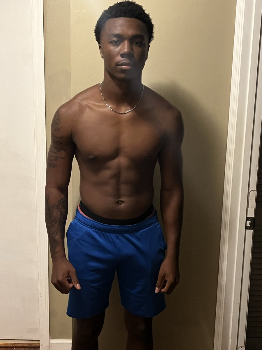 Keegan4_'s tweet photo. Big gains 💪🏾 5’11 180 unsigned Juco receiver !! https://t.co/0MBzuQo3iA