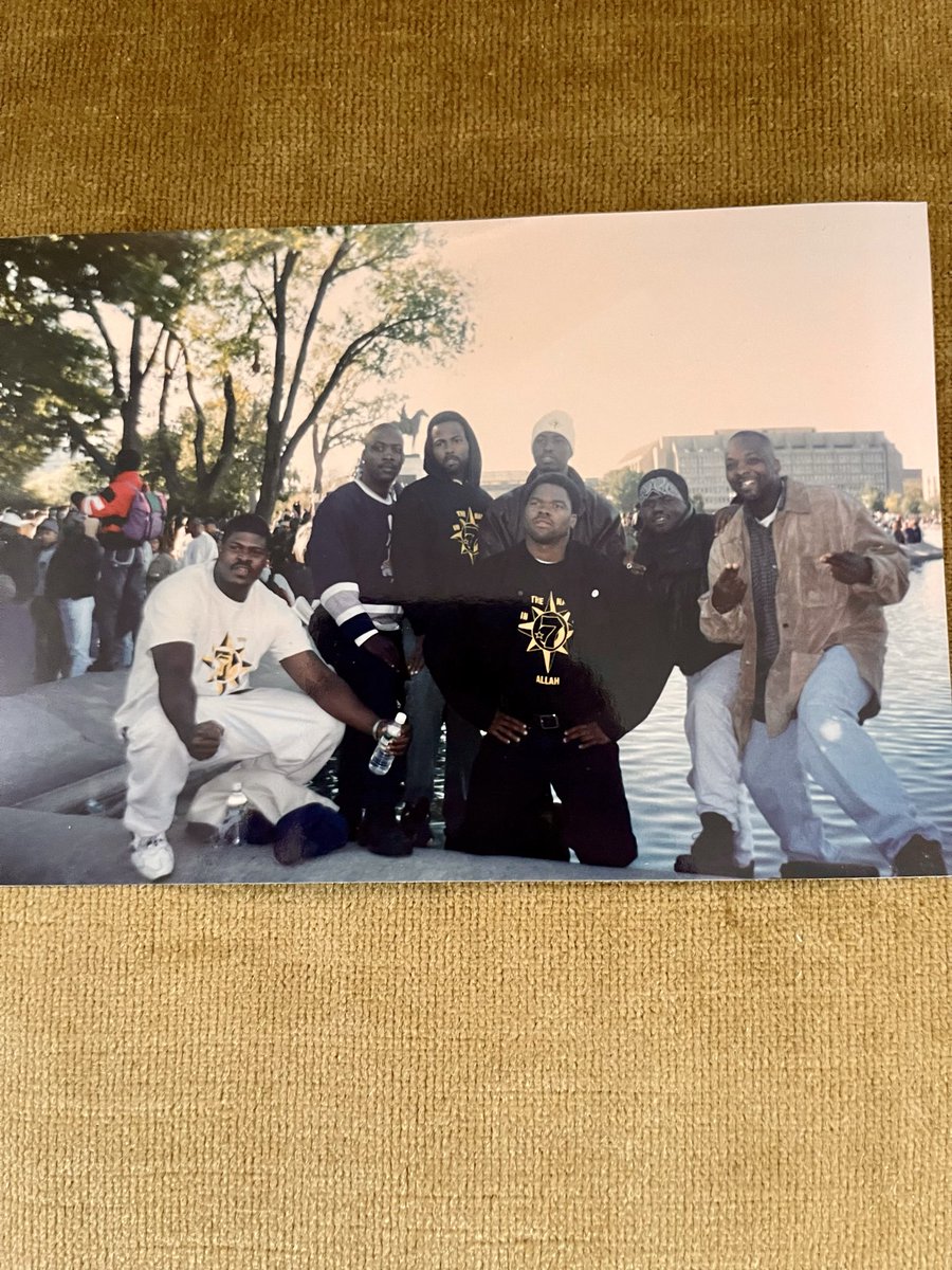 AllahMagnetic's tweet photo. 30 Years Ago Today! The Million Man March was something indescribably Powerful! October 16, 1995. #ThrowbackThursday #MillionManMarch #DayOfAtonement https://t.co/ItIRnOGvYP