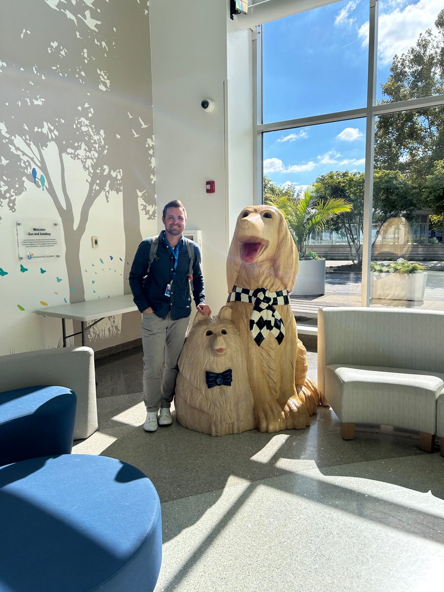 Reed1culous88's tweet photo. @AmyEarnhardt @DaleJr Thinking of y’all and Junebug! I remember watching Dale run the @nationwidekids paint schemes at Kentucky and now I have the privilege of working for that same company and walking past Junebug and Gus every day☺️ https://t.co/otJi6CNP8s