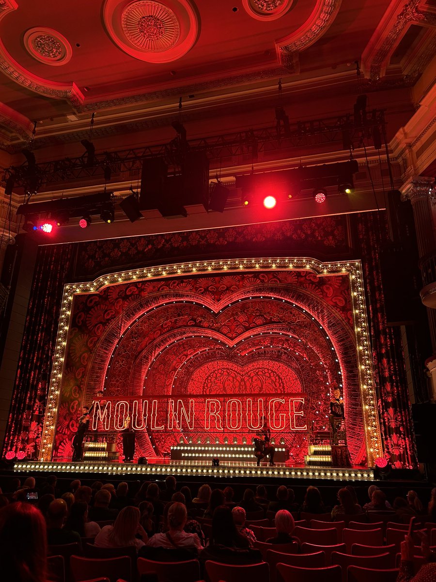 Machiavellian Girl tweet media