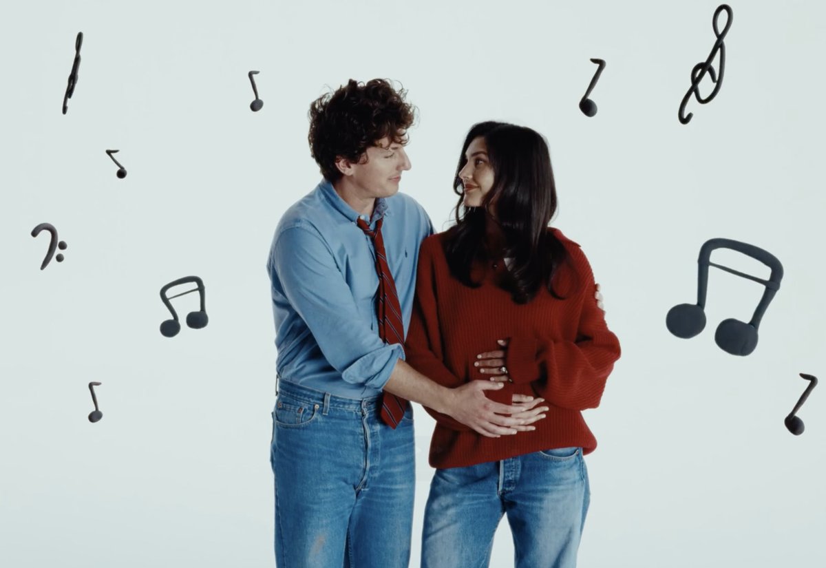 MTV's tweet photo. Some BIG "Changes" happening... like Brooke &amp; @charlieputh expecting a BABY!!! https://t.co/lCXliY2sld