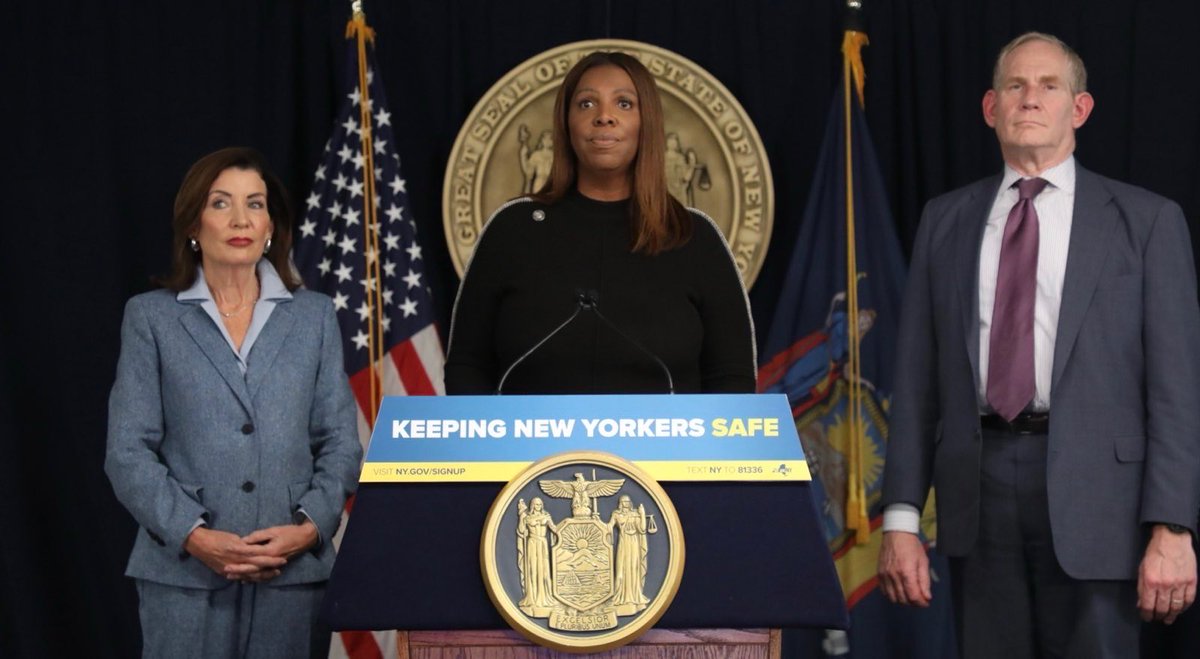 NewYorkStateAG's tweet image. Today I stood with @GovKathyHochul to talk about our victory preserving over $33 million in critical anti-terrorism funds for the @MTA.

This win keeps New Yorkers safe, and our federal funding protected.

When New York is threatened, we don’t back down.

We fight back.