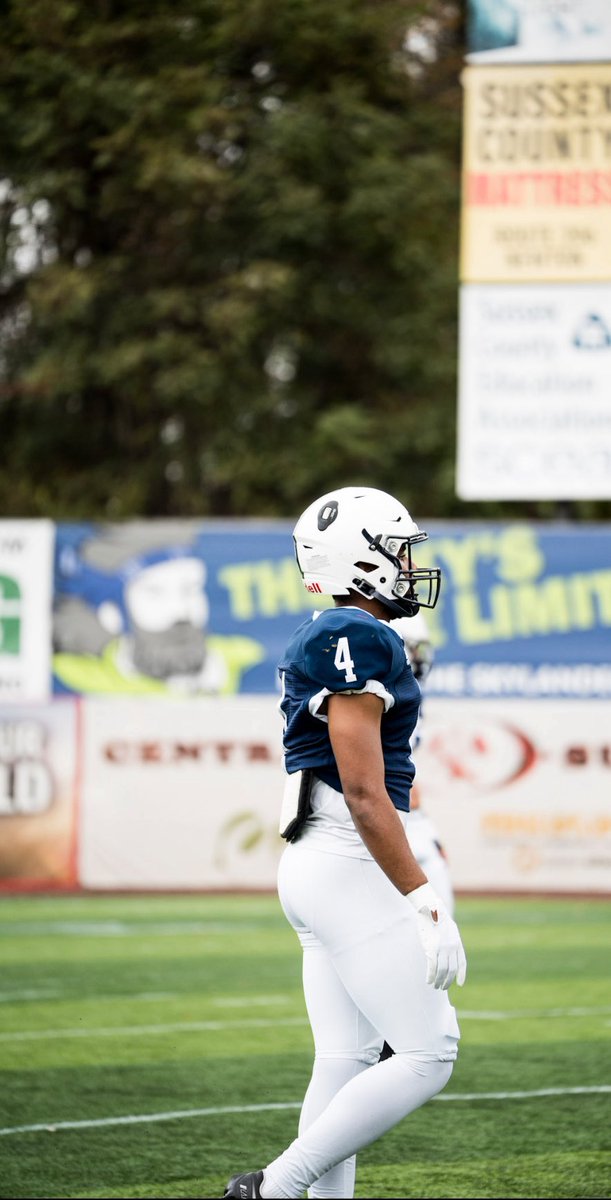 Due to the circumstances at Sussex with our coaching staff getting fired our season has come to an end. My time at JUCO has come to an end. My mid season film has already dropped!!

Colorado bounceback!!
AA in December!!
3 years eligibility!!
3.82 GPA!!