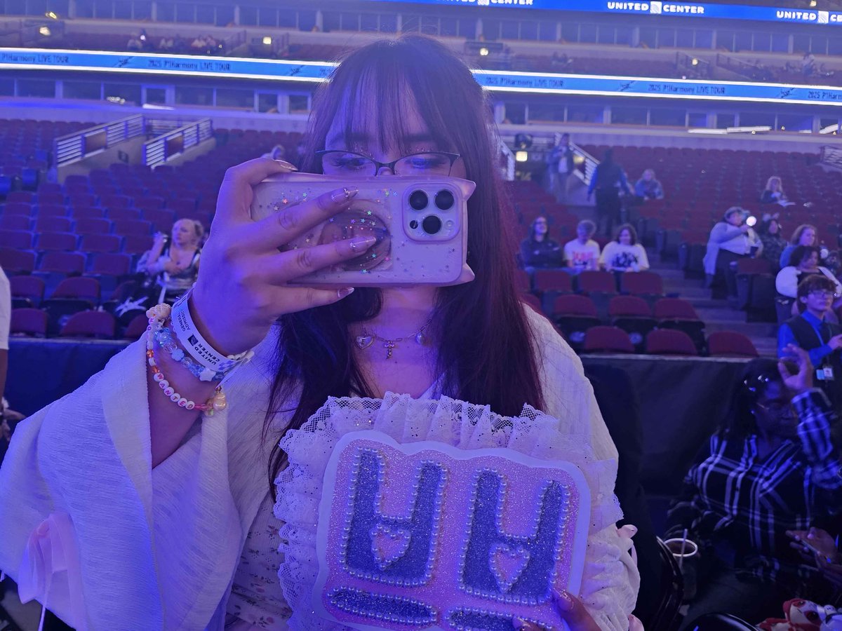 httpbrianz's tweet image. i love this silly little andear life 🩷🫂