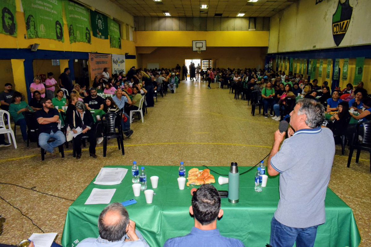 Camino al 26 de octubre, participé junto a <a href="/MauroSGarcia/">Mauro García</a> y Poli Sosa del Plenario de los Trabajadores organizado por ATE en General Rodríguez. En esta campaña el rol movimiento obrero organizado es clave: vamos a recuperar el trabajo, la patria y los derechos.