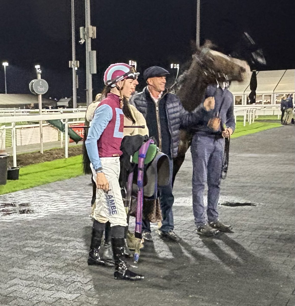 MichelleFracing's tweet photo. What a night @ChelmsfordCRC a winner with ‘Kessaar Power’ @philmcentee1 @loughnane_billy 2nd winner this week from Phil &amp; Billy for these lovely owners - congratulations to all 
👏🏇🍾🥂 https://t.co/vPxtDFuy0a