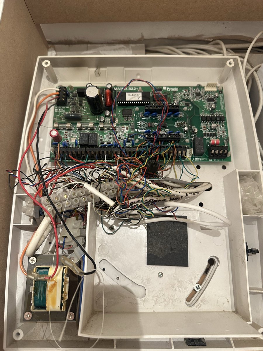 Sonis Fire & Security tweet media