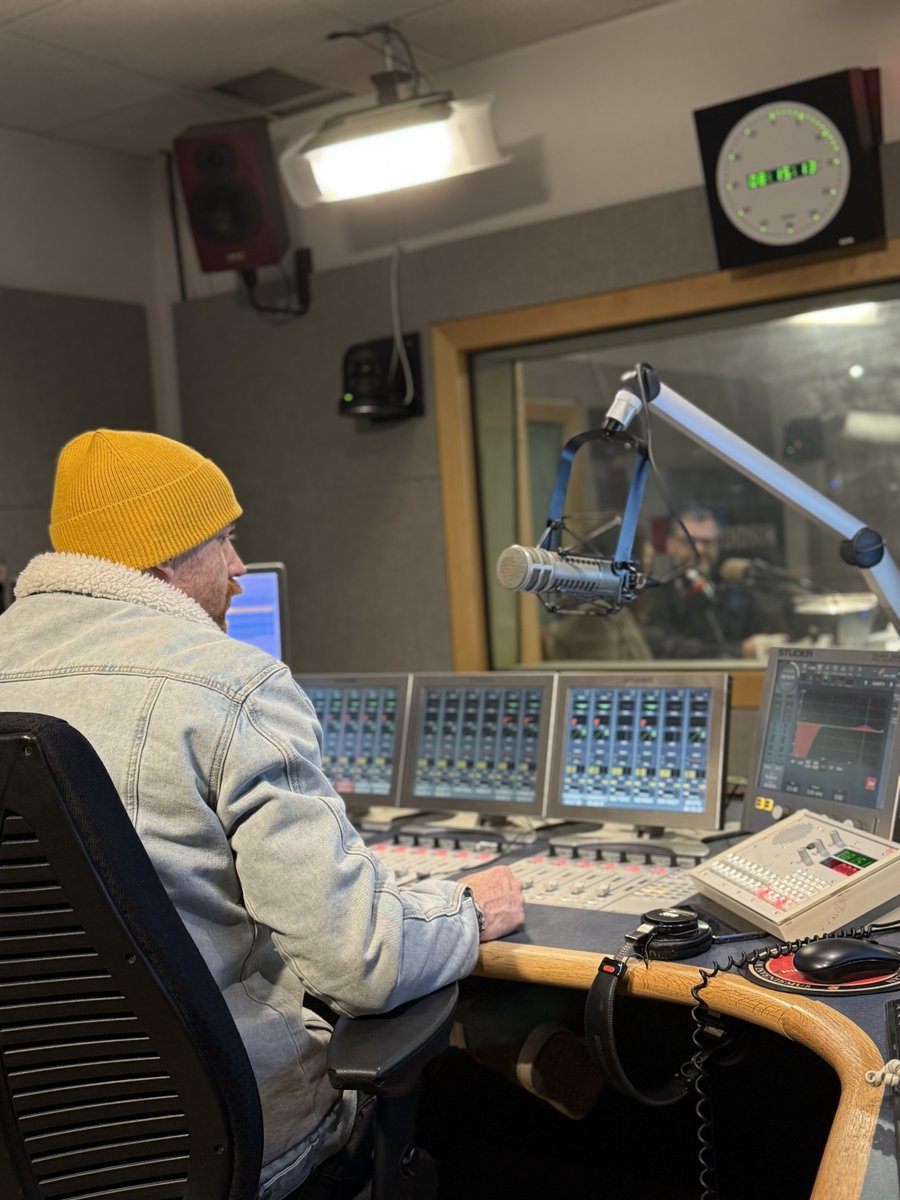 Huge thanks to <a href="/AmyjDodge/">Amy Dodge</a> and the CBC Morning Show for having us on!

<a href="/SabrinaDeMarco_/">Sabrina DeMarco</a>, <a href="/FrankAbbruzzese/">Frank Abbruzzese</a>, and Brenell Dean shared insights on the upcoming Small Business Summit, discussed the challenges and successes of entrepreneurship, and highlighted the power of networking.