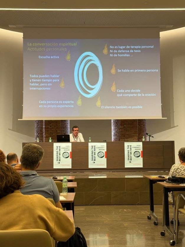 En la Secondary School Heads Conference 2025 de #JECSE en Málaga, José de Pablo, SJ, nos invitó a preguntarnos en qué medida son nuestros colegios espacios para “conversar”, para verter juntos a un mismo cauce.

#JECSE #EducaciónJesuitas