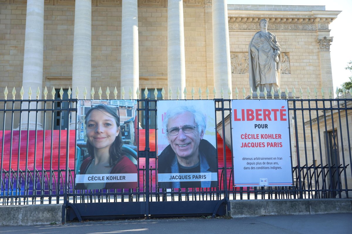 « Je vois la mort en face » : le cri l’alerte des proches de Jacques Paris et Cécile Kohler, condamnés en Iran
➡️ l.leparisien.fr/UjHc