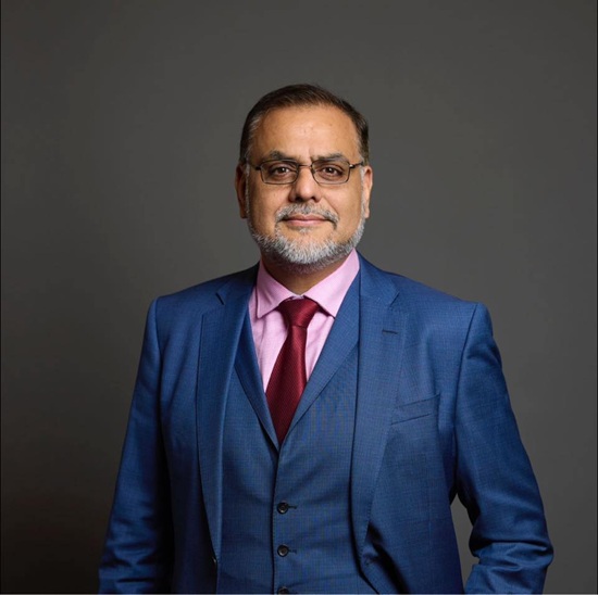 BirminghamTime1's tweet photo. Birmingham MP Ayoub Khan Backs Decision to Ban Maccabi Tel Aviv Fans from Villa Park Over Safety Concerns
https://t.co/LqZMWqXEDv https://t.co/cJA6LtQnRZ