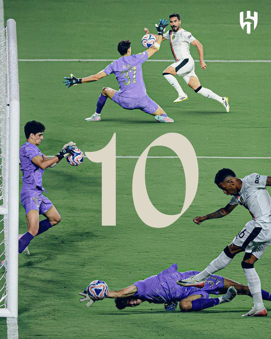 AJELNEWS24's tweet photo. عاجل 🔴 

نادي #الهلال يعلن رسمياً عن تمديد عقد المغربي #ياسين_بونو حارس مرمى الفريق الأول الكرة القدم إلى 2028.

- https://t.co/CCMgarcghZ