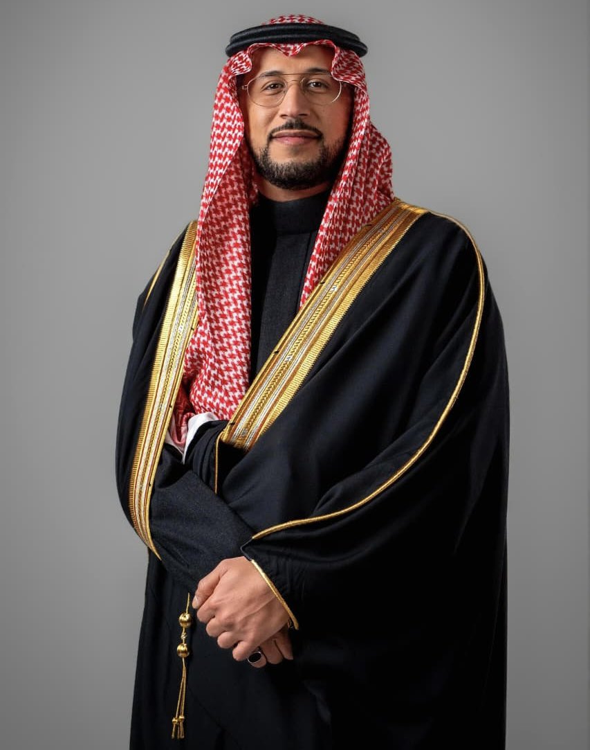 محبو الأمير خالد بن سطام بن سعود بن عبدالعزيز tweet media